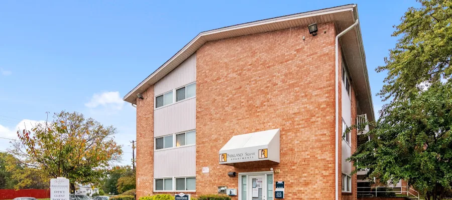 Parkland Square Apartments