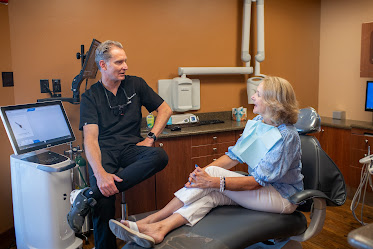 Paul Mundl, DDS
