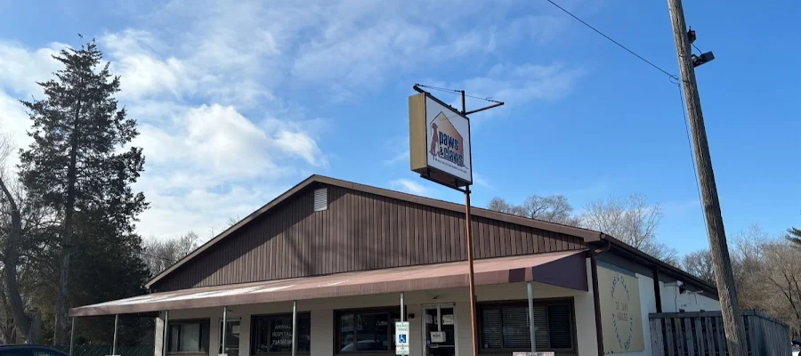 Paws & Claws Animal Hospital