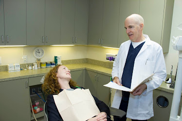 Peninsula Dental Clinic