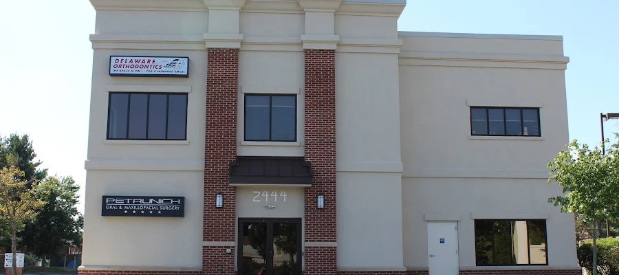 Petrunich Oral Surgery
