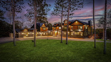 Pine Country Lodge