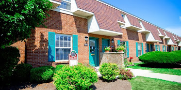 Pine Run Townhomes