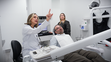 Pines Palm Dental