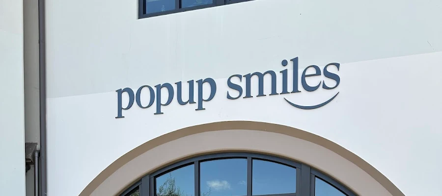 PopUp Smiles