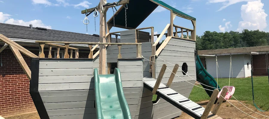Port William Apartments/RV Park