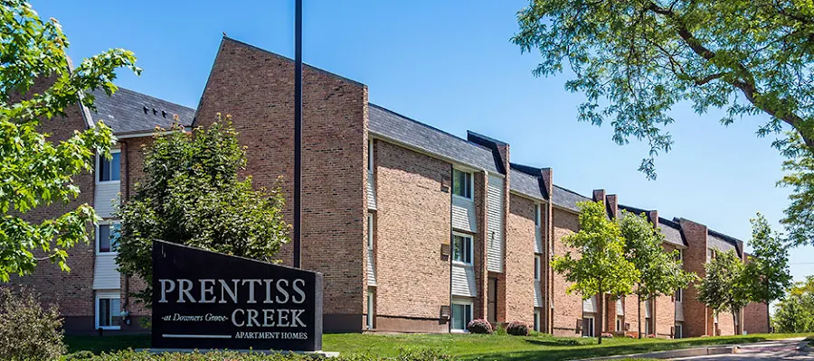 Prentiss Creek at Downers Grove Apartments