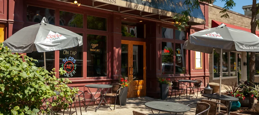 R Grotto Ristorante
