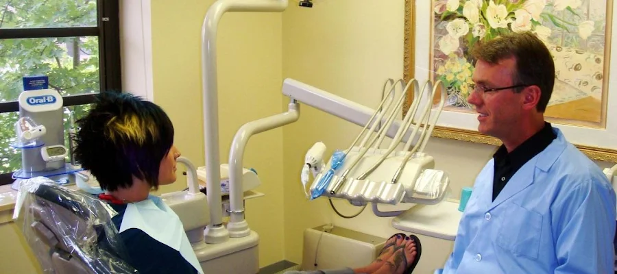Ralph Shepstone, DDS