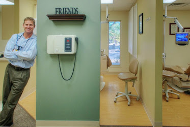 Rechtin Family & Cosmetic Dental Care