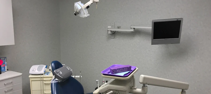 Redwood Dental Livonia