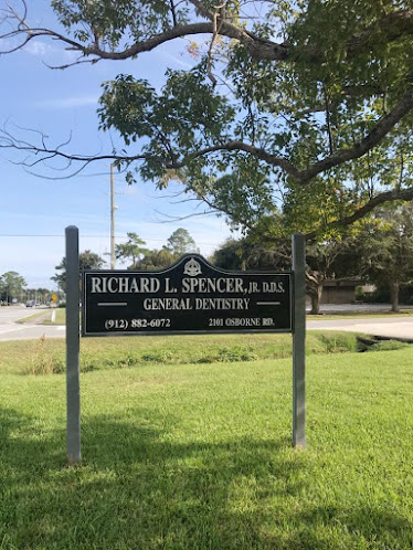 Richard L Spencer DDS