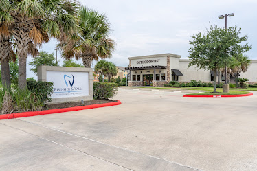 Risinger & Valls Orthodontic Specialists