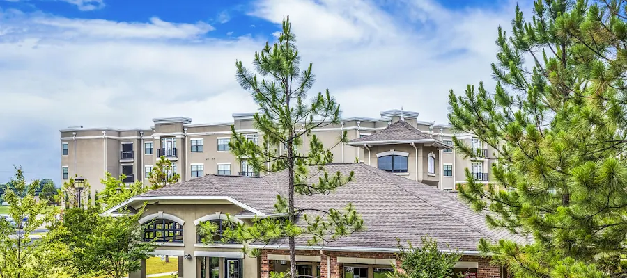 Riverwalk Apartments