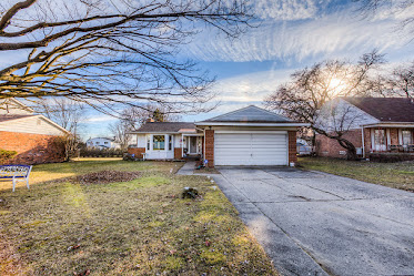 Robert Throneburg- Throneburg Real Estate Team