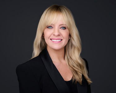 Robin Rohrich, REALTOR Berkshire Hathaway Stouffer Realty