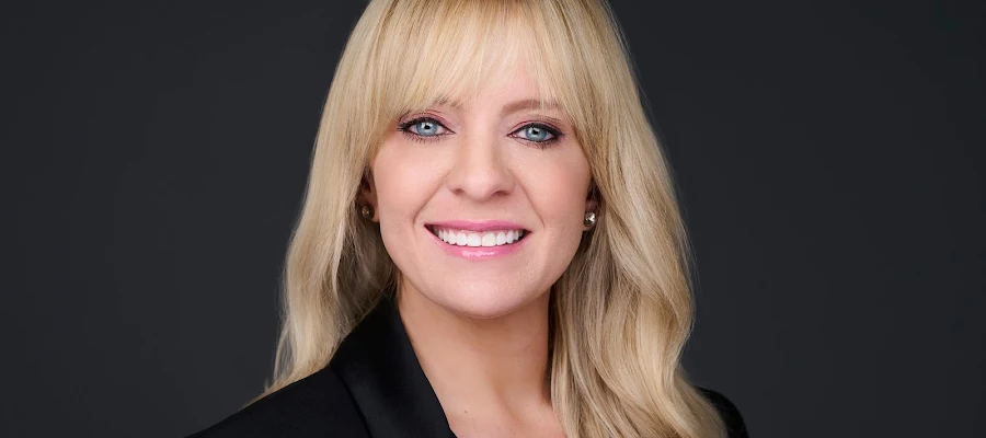 Robin Rohrich, REALTOR Berkshire Hathaway Stouffer Realty