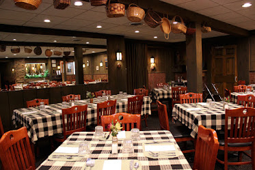 Roepke's Village Inn