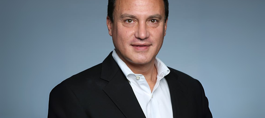 Roger Chams, MD