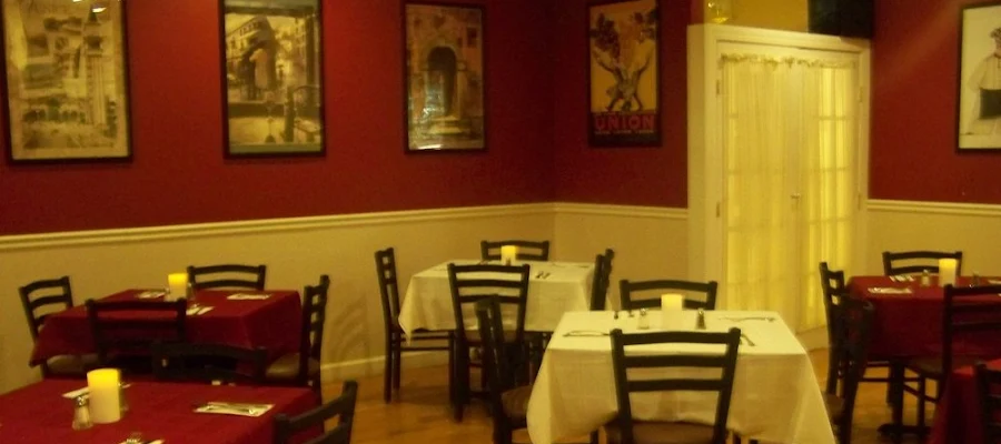 Roma Sports Bar & Grill
