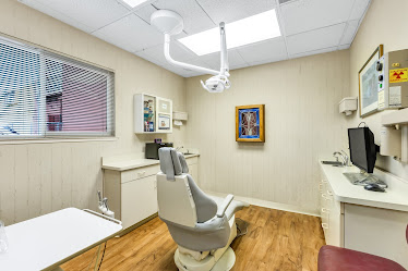 Ronald T Blanchette DDS
