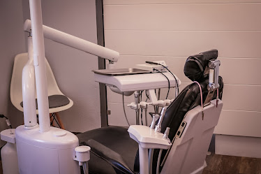 Royal Family Dental