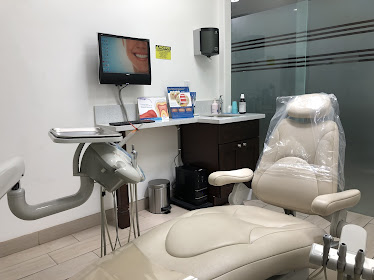 Salud Dental Group