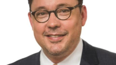 Scott De La Garza, MD