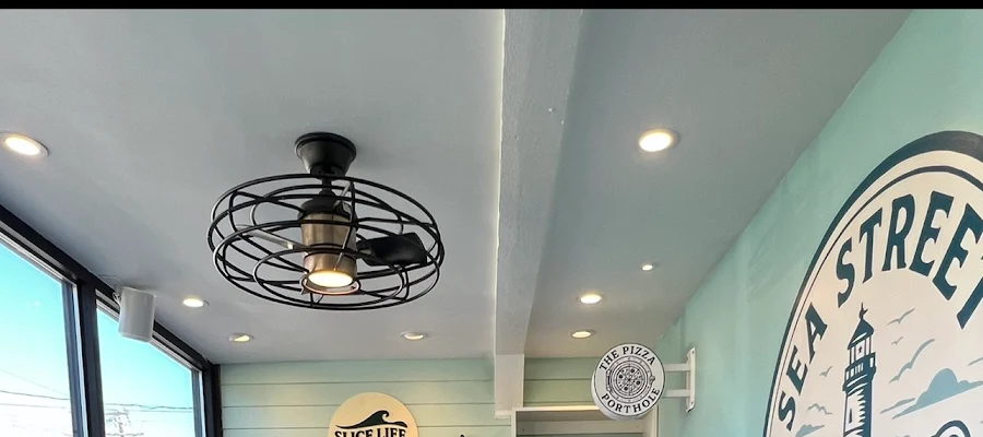 Sea Street Pizza