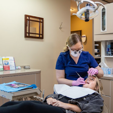 Shipley and Tewell Dental