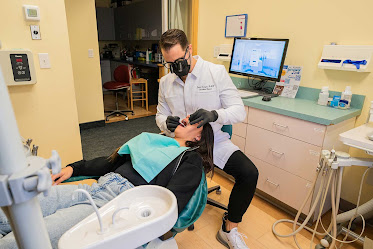 Shoreline Dental Care of West Haven