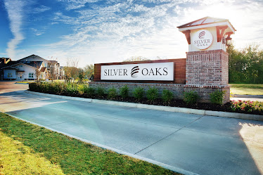 Silver Oaks