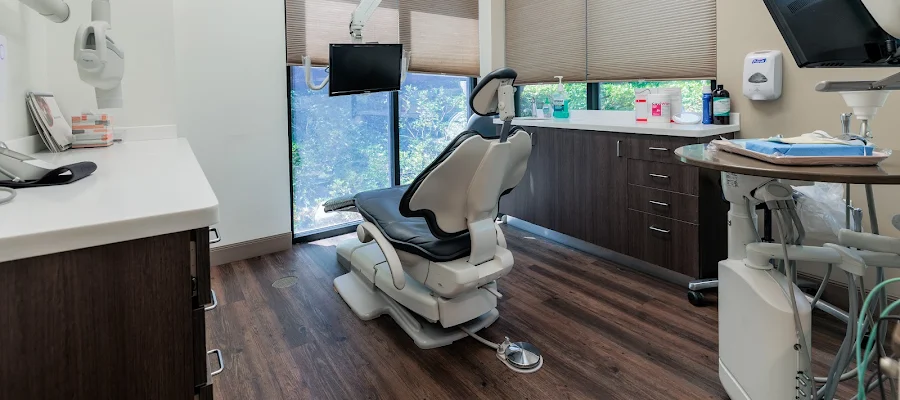 Simi West Dental Group