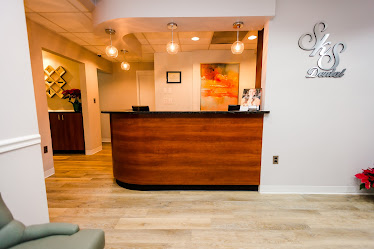 SKS Dental, Smita Sabharwal DDS