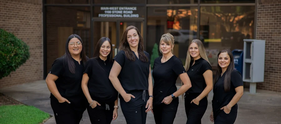 Smiles By Design: Michelle Phillips DDS