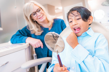 Smiles by the Bay Orthodontics: Dr. Mary C. Trahar, DDS, PA