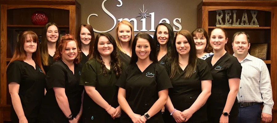 Smiles Family Dental : Dr. Jamie Williams, DDS & Dr. Taylor Aufill, DDS
