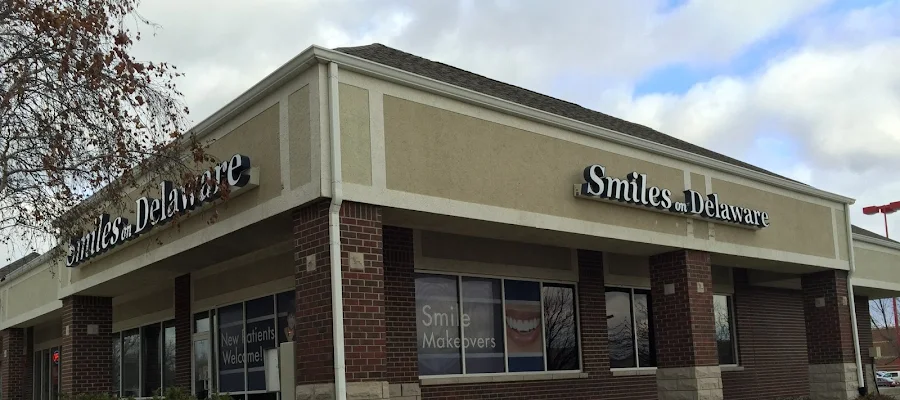Smiles on Delaware
