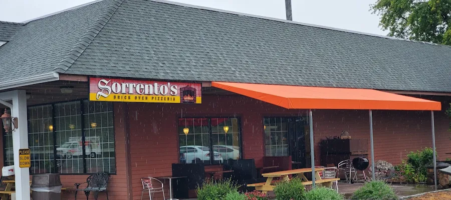Sorrento's Pizzeria