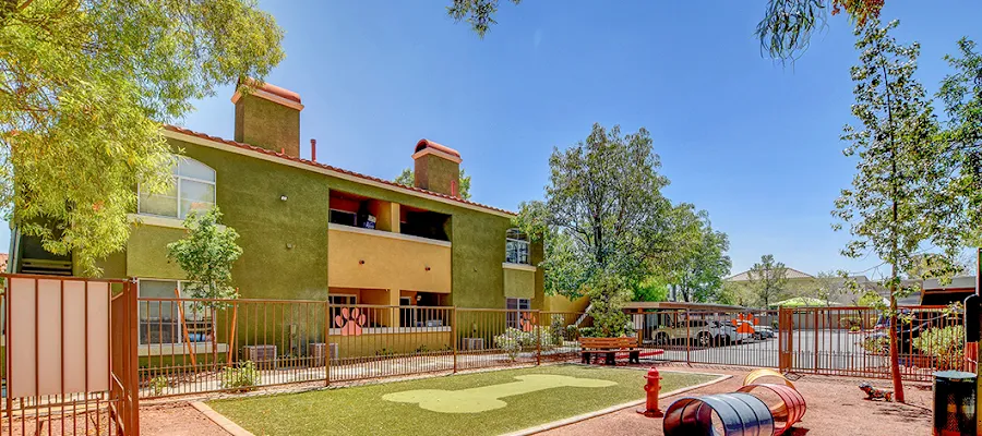Spanish Wells Apartments