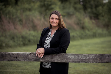Stephanie Sayles, Key Realty