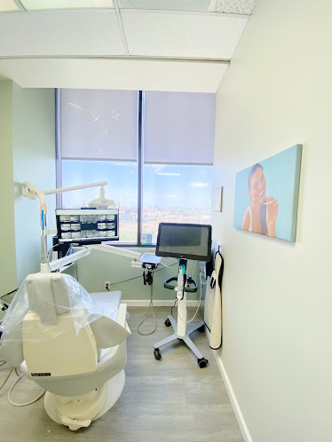Stephen Hiroshige, DDS