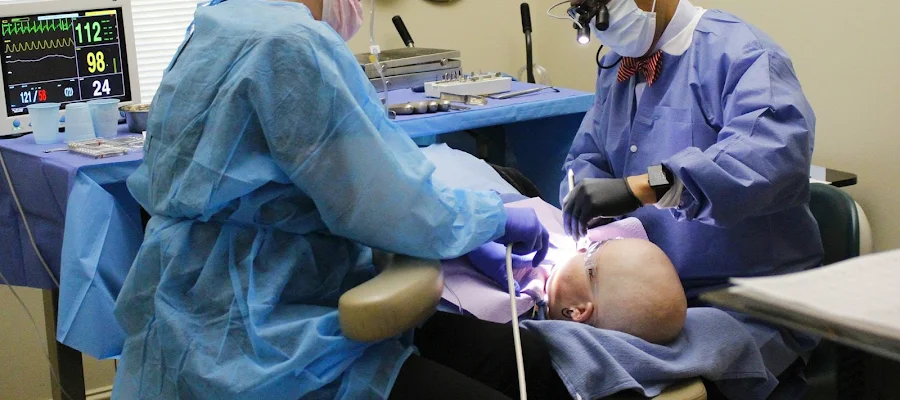 Stone Ridge Dental: Implant, Cosmetic & Prosthetic Dentistry