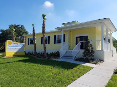 Sunny Smiles Pediatric Dentistry
