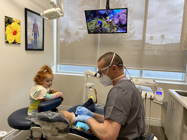 Surf Smiles Family Dentistry (Drs. Warner & Warner)