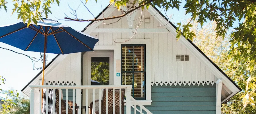 Swank House-The Matriarch Heritage House + Suites