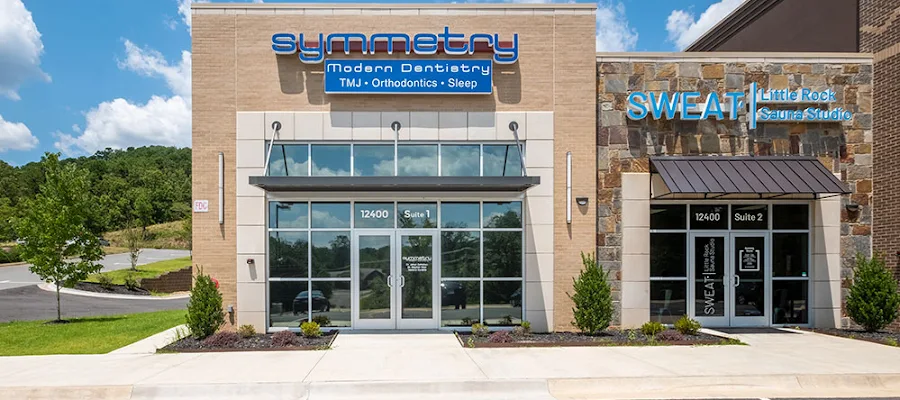 Symmetry Modern Dentistry
