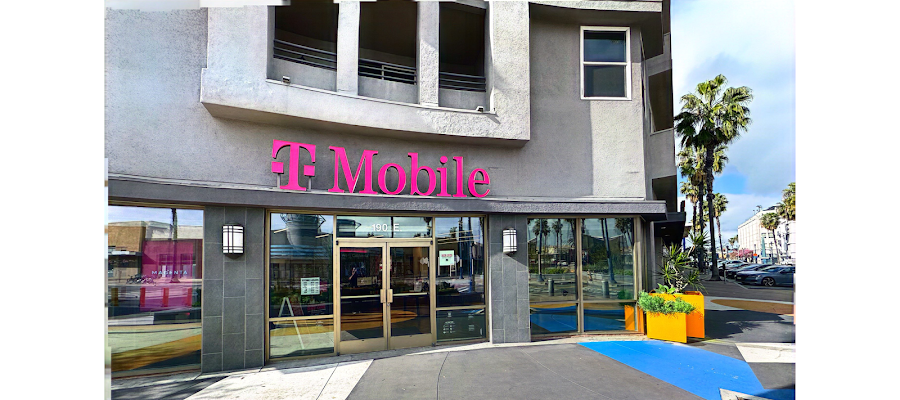 T-Mobile Experience Store