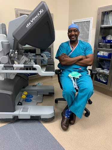 Tafadzwa Makarawo, MD, MRCS(Ed), FACS, FASCRS (Colon and Rectal Center of Arizona)