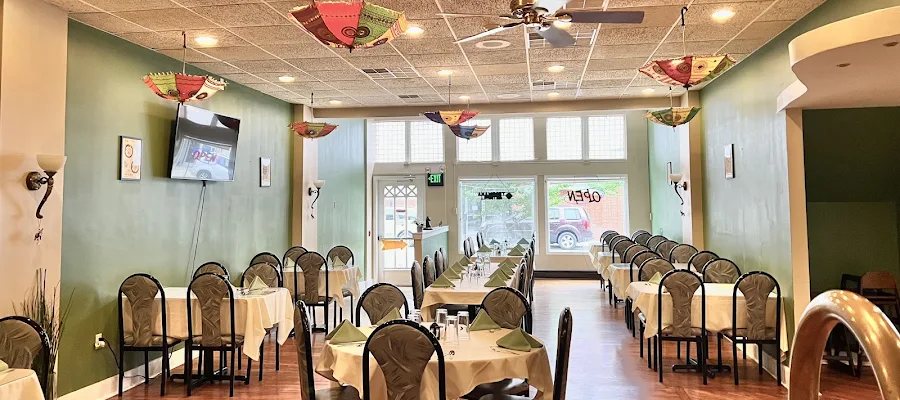 Taj Mahal Bar & Grill